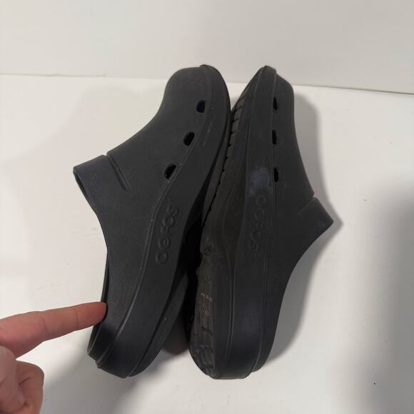 Oofos Women's OOClog Mule Clog Slip On Closed Toe Black 6 - Picture 6 of 7